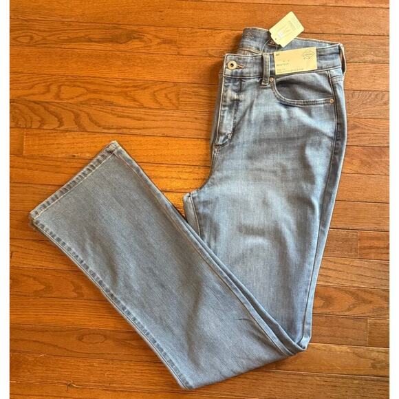 St. Johns Bay midrise Bootcut Jeans Ladies 20 Tall light blue NWT - Picture 9 of 10